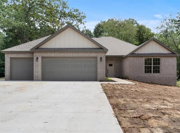 5301 Tannerwood  COVE, Gentry, AR 72734