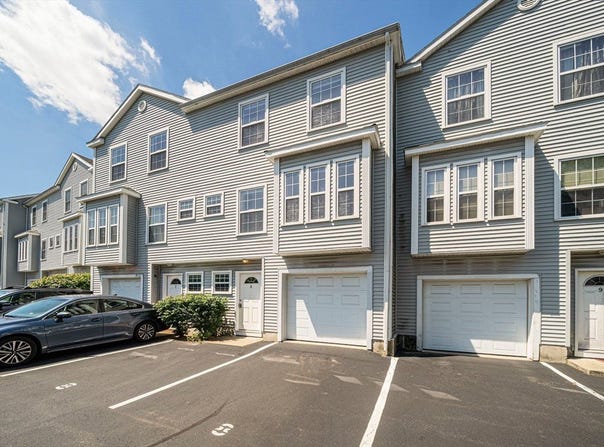 184 Washington St, Quincy, MA 02169