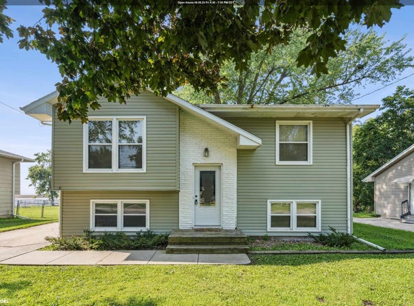 1804 3rd Avenue, Grinnell, IA 50112