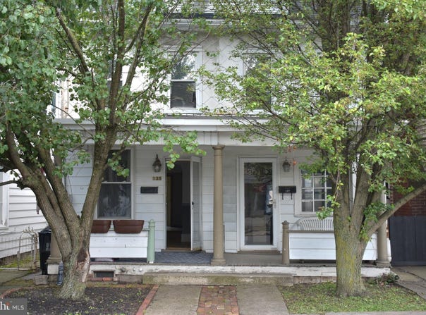 135-137 S 6TH ST, SHAMOKIN, PA 17872