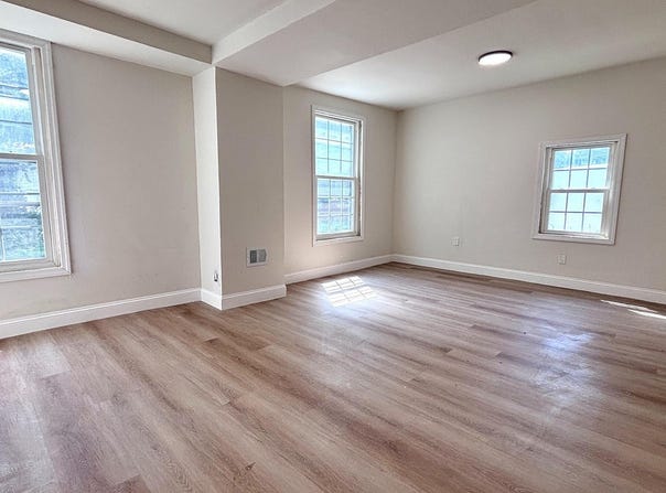 228 2ND STREET, BEVERLY, NJ 08010