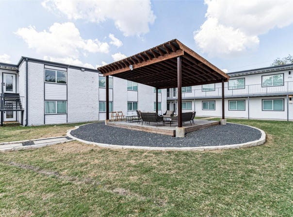 1206 E 52nd ST, Austin, TX 78723