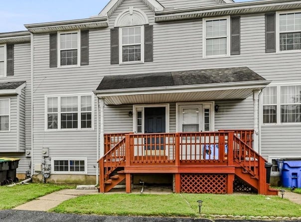 18 LAXFORD Drive, NEWARK, DE 19702