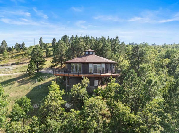 2140 Lookout Vista Road, Spearfish, SD 57783