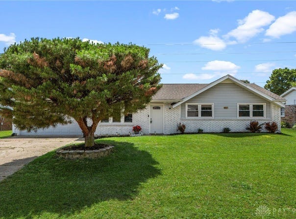 407 E Arlington Drive, Trenton, OH 45067