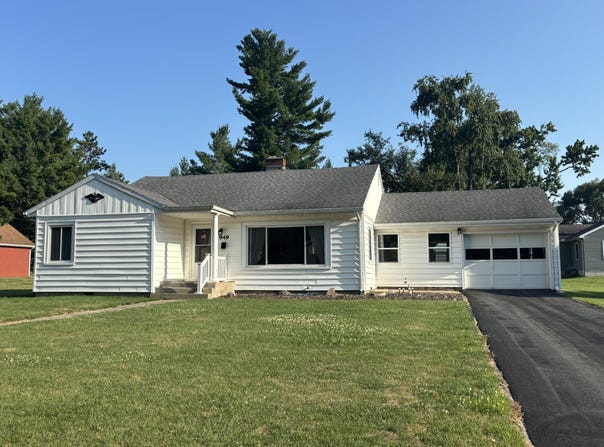 949 W Milroy Avenue, Rensselaer, IN 47978
