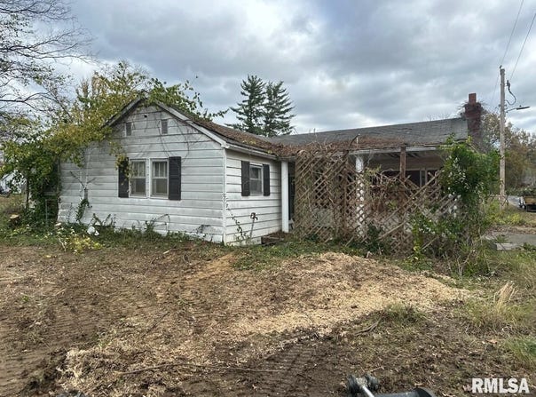 602 E LINCOLN Street, Galatia, IL 62935