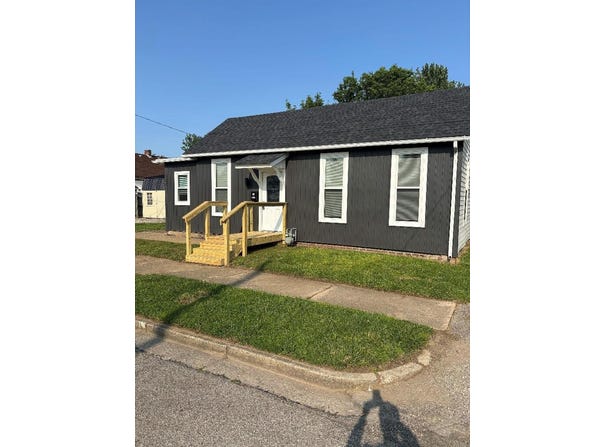 418 Clinton Street, Circleville, OH 43113