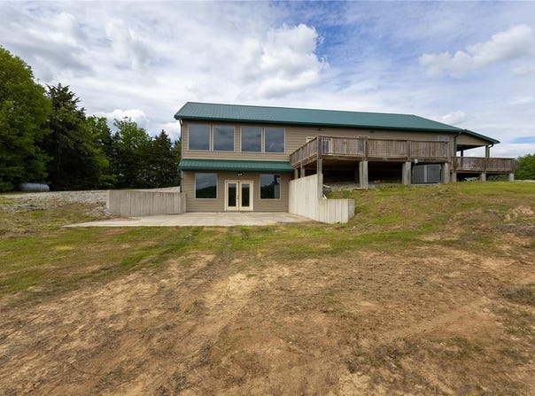 14000 Sydney Road, Hannibal, MO 63401