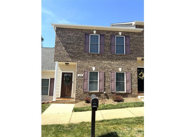 4198 Pickering Drive, Hickory, NC 28602