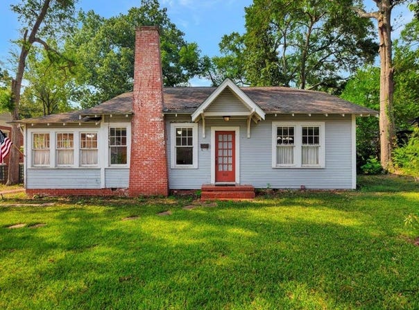 300 E Austin, Nacogdoches, TX 75965