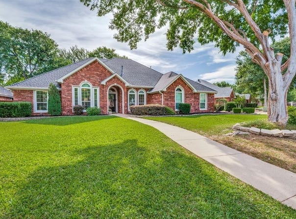 1314 Waterwood Drive, Mansfield, TX 76063