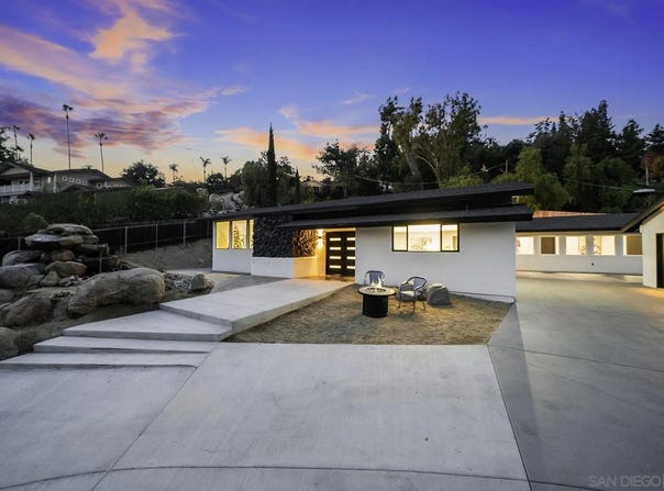 11388 Lorena Ln, El Cajon, CA 92020