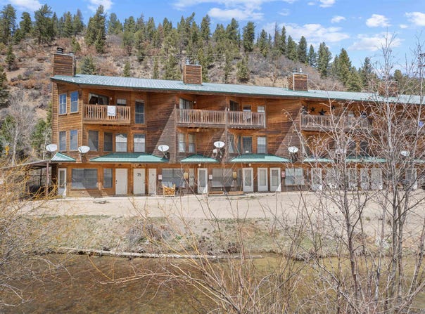 101 Oro Fino, Red River, NM 87558
