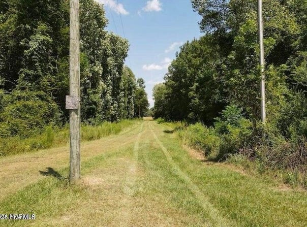 5758 James B White Highway N, Whiteville, NC 28472
