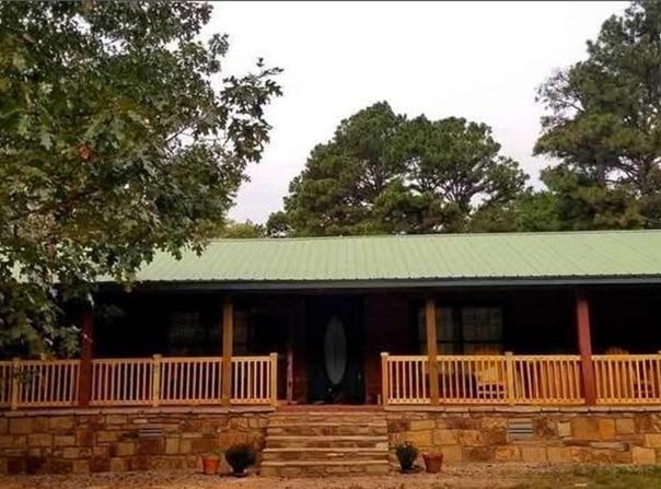 867 County Road 3340, Clarksville, AR 72830