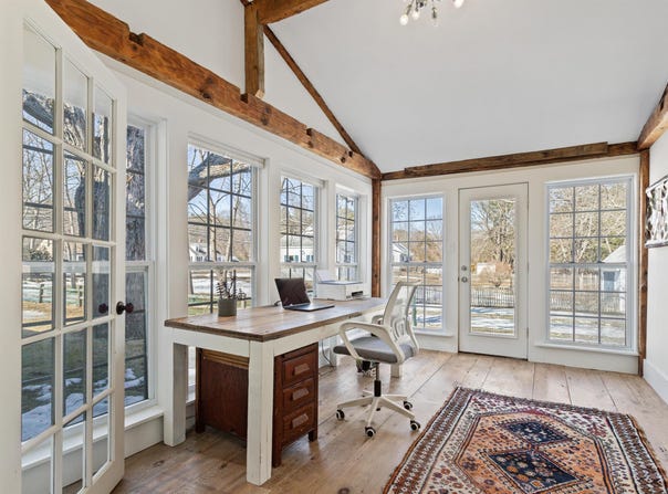 497 Sherburne Road, Portsmouth, NH 03801