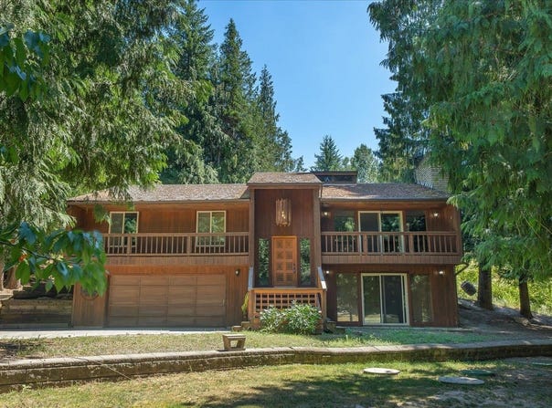 22616 N Creeger Ln, Mead, WA 99021