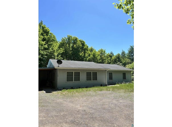 1788 Wolf Ridge Rd, Cloquet, MN 55720