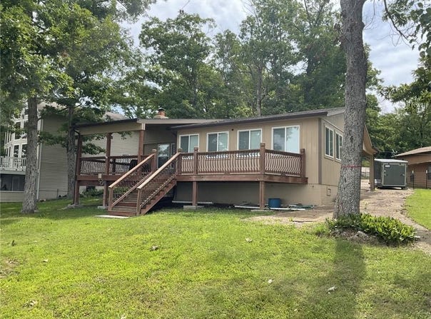 964 Cable Point Drive, Climax Springs, MO 65324