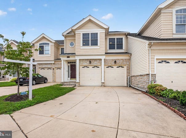 8702 TIMBER OAK Lane, LAUREL, MD 20723