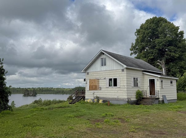 803 Highland Lake Rd, Two Harbors, MN 55616
