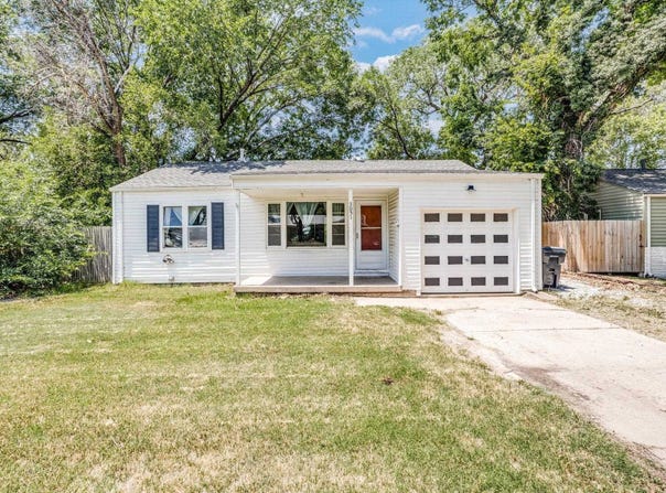 3051 S Elizabeth Ave, Wichita, KS 67217