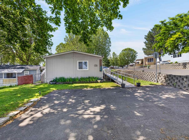 3517 Road 84, Pasco, WA 99301
