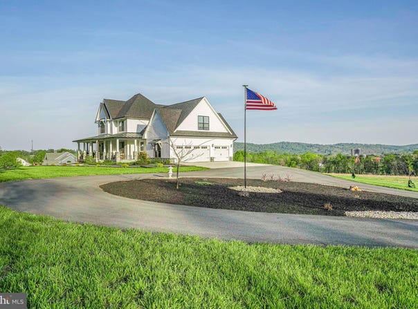 12116 PETEY LANE, LOVETTSVILLE, VA 20180