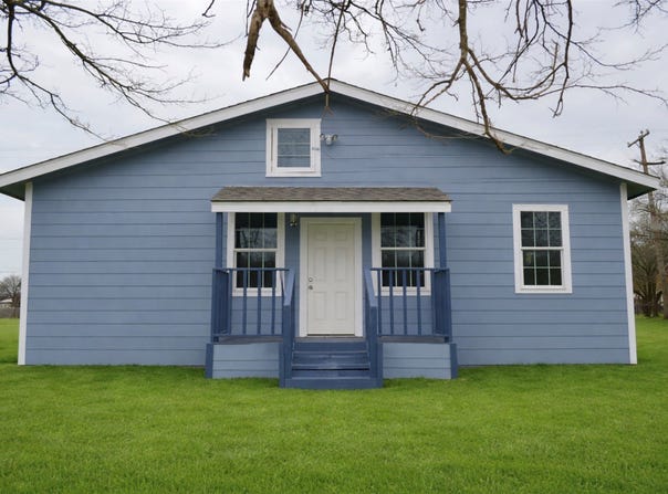 309 E Pine Street, Jacksboro, TX 76458