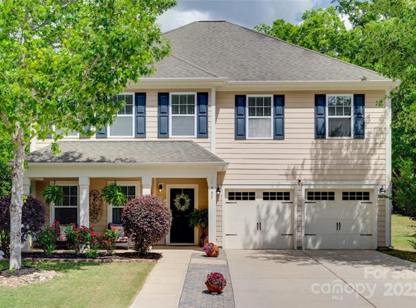 985 Angelica Lane, Tega Cay, SC 29708