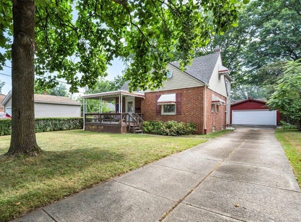 681 E 254th Street, Euclid, OH 44132