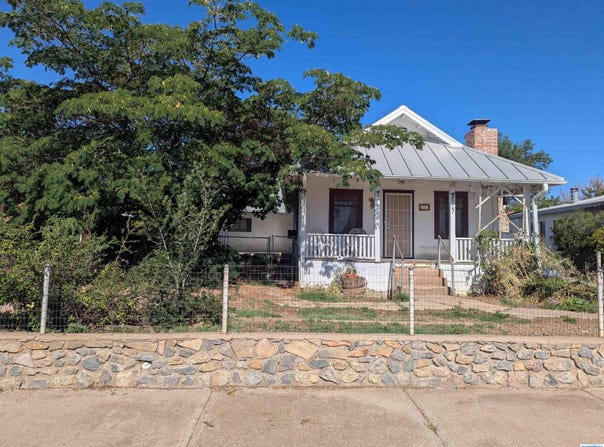1913 N Yucca, Silver City, NM 88061