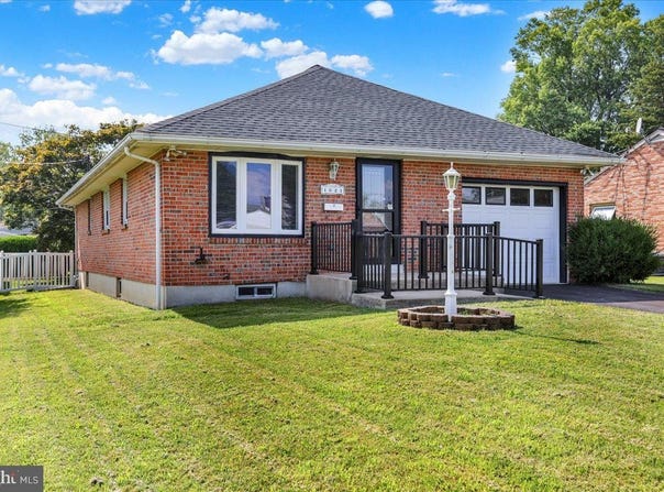 1621 BRADFORD AVENUE, READING, PA 19607
