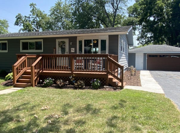 703 W North Street, Crown Point, IN 46307