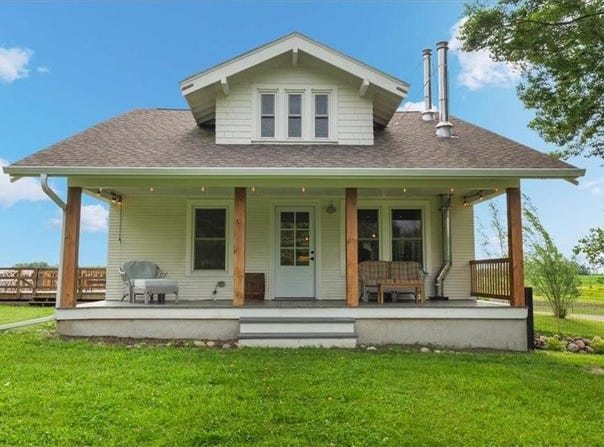 21038 Lace Avenue, Hutchinson, MN 55350