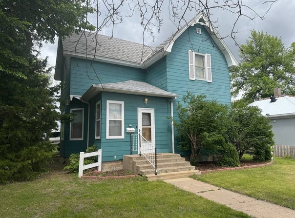 506 West 1st Street, Redfield, SD 57469