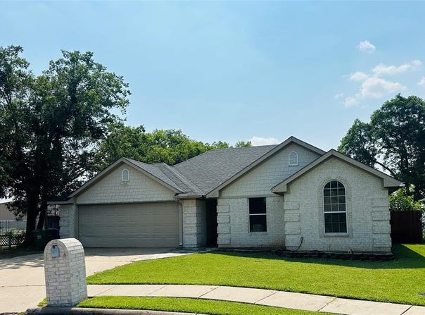 701 Park Place, Whitesboro, TX 76273