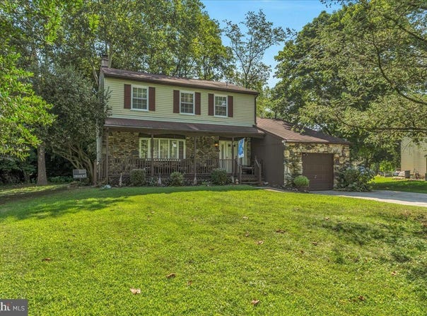 2126 MAGNOLIA COURT, CINNAMINSON, NJ 08077