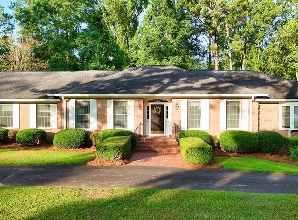 21 Hunters Glen, Thomasville, GA 31792