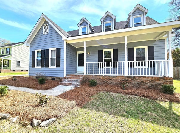117 Woodcroft Drive, Angier, NC 27501