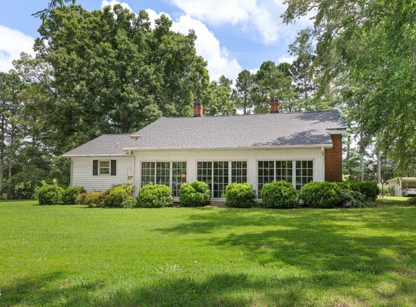 2360 Warrenton Road, Henderson, NC 27537