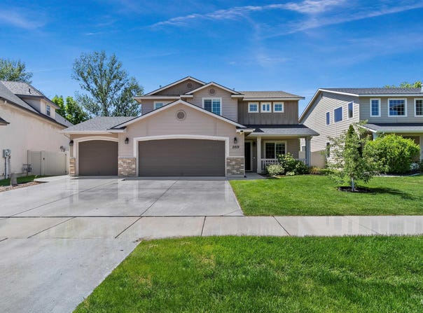 2819 NW 11th Avenue, Meridian, ID 83646