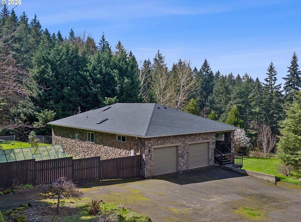 27741 SE WALLACE Rd, Estacada, OR 97023
