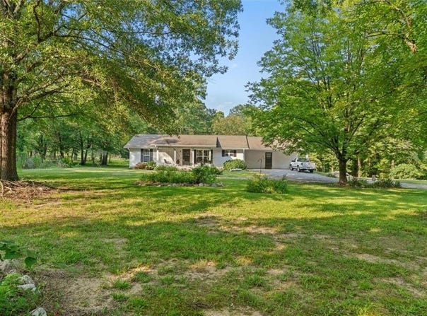 437 Cohutta Beaverdale Road, Cohutta, GA 30710