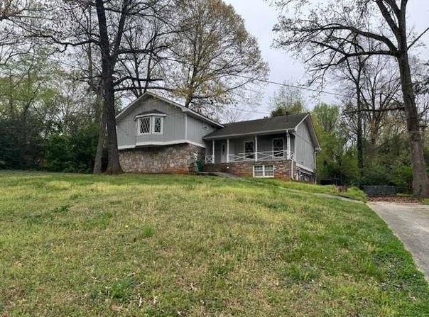 4447 Lake Breeze Drive, Stone Mountain, GA 30083