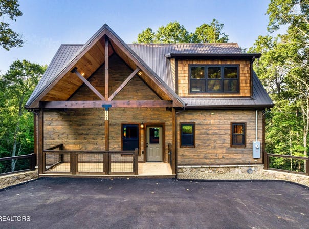 4224 Mountain Rest Way, Sevierville, TN 37876