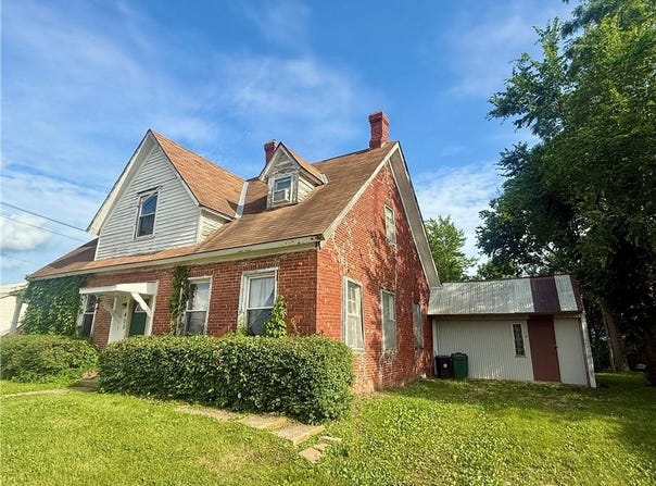 400 W Main Street, Maysville, MO 64469