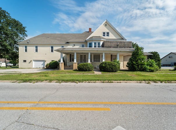 1204 5th Street, Nevada, IA 50201