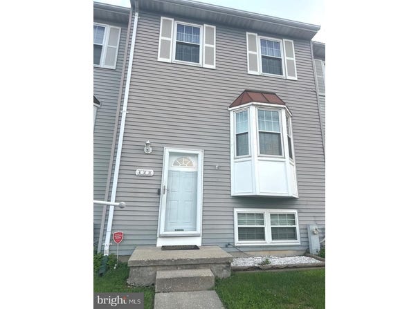 423 KOSOAK RD, BALTIMORE, MD 21220